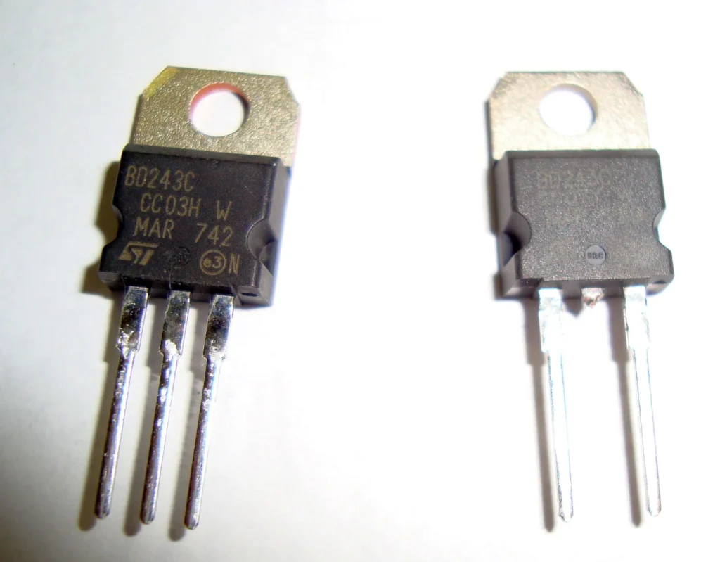 Neue Transistoren BD243C