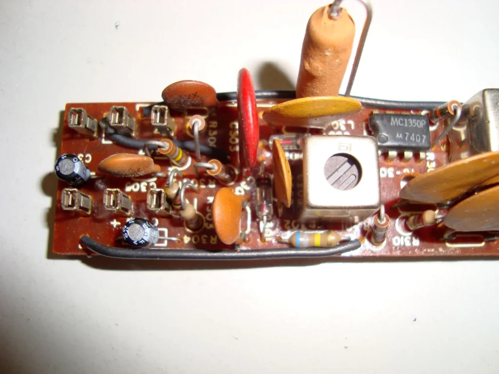 AM IF Amplifier Assembly neue Kondensatoren