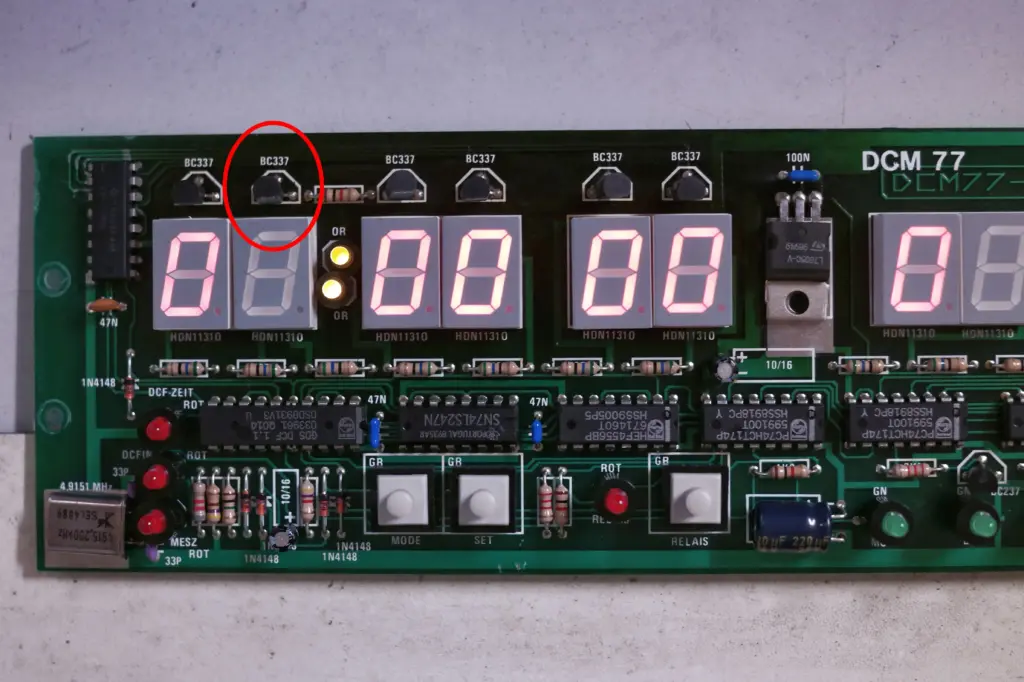 Auerswald DCM-77: defekter BC337 Transistor